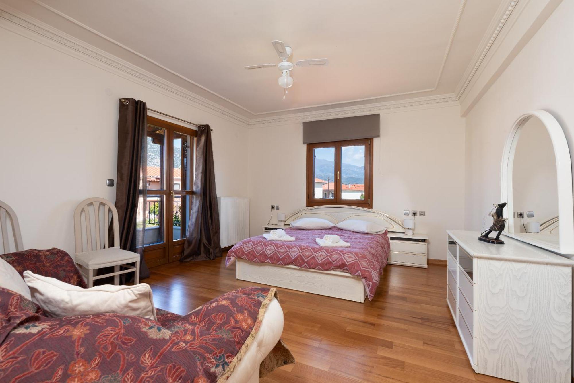 Ferienwohnung Christina'S Twin Palm Trees House Agria Exterior foto