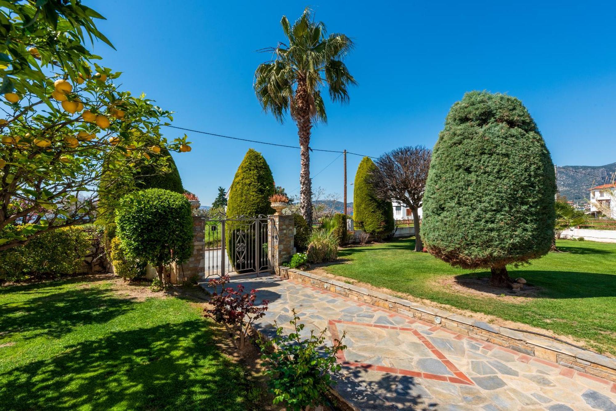 Ferienwohnung Christina'S Twin Palm Trees House Agria Exterior foto